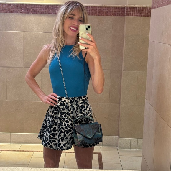 Zara Snow Leopard Skort 🤍🖤🩶 - Picture 8 of 9